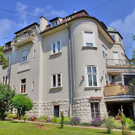 Kalmar Panzio Bed and Breakfast Βουδαπέστη Δωμάτιο φωτογραφία